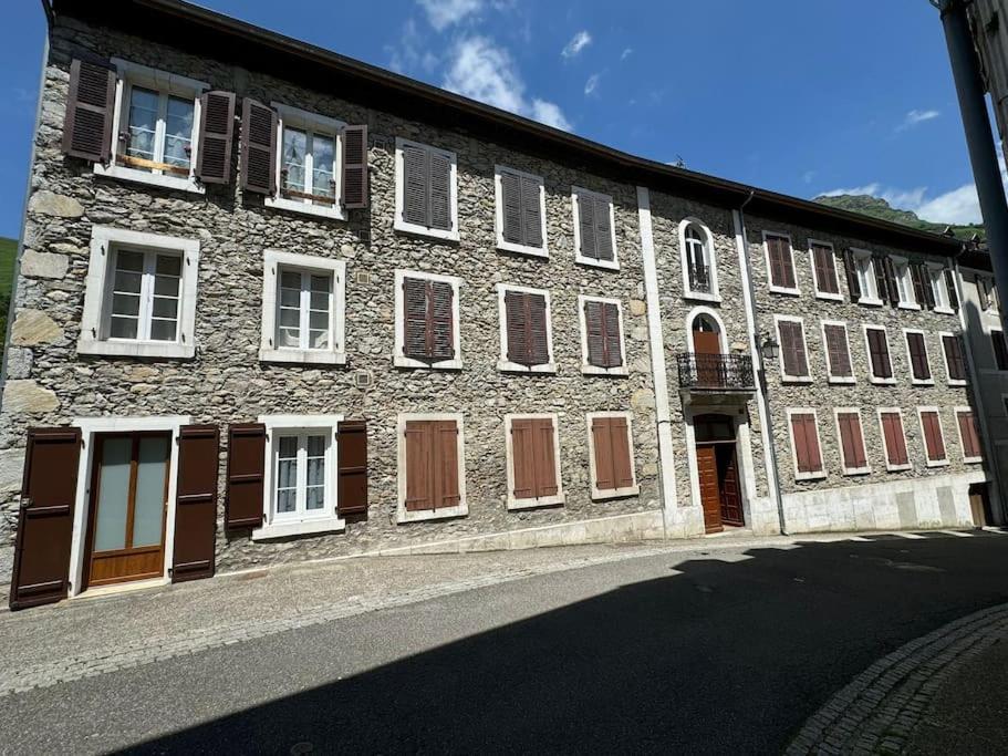 Appartement L'Escapade Montagneuse à Eaux-Bonnes Extérieur photo